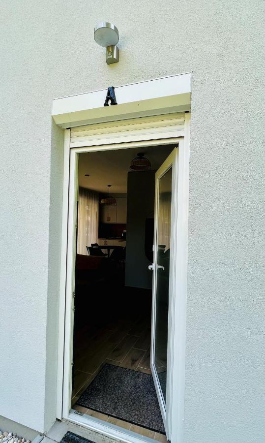 בלטונודבארי Aranygesztenye Apartmanhaz מראה חיצוני תמונה